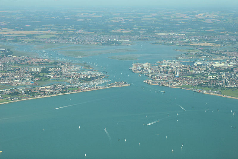 Photo Portsmouth From The Air IMG 3885